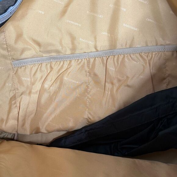 Bagsmart Light Gray Canvas Weekender Tote Bag - NWOT Comes with extras - Picture 5 of 11